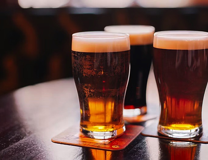 Liberty of the Seas - English Pub